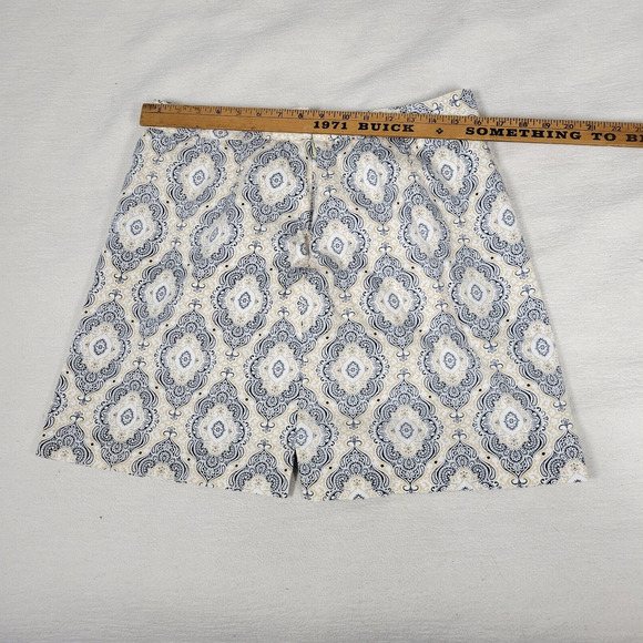EP Pro Skirt Womens Size 12 White Interior Shorts Cooling Mini y2k Gym Athletic - Picture 5 of 12